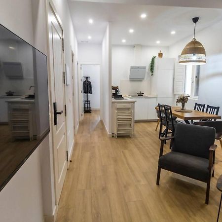 Apartamentos La Cruz Verde 카디스 외부 사진