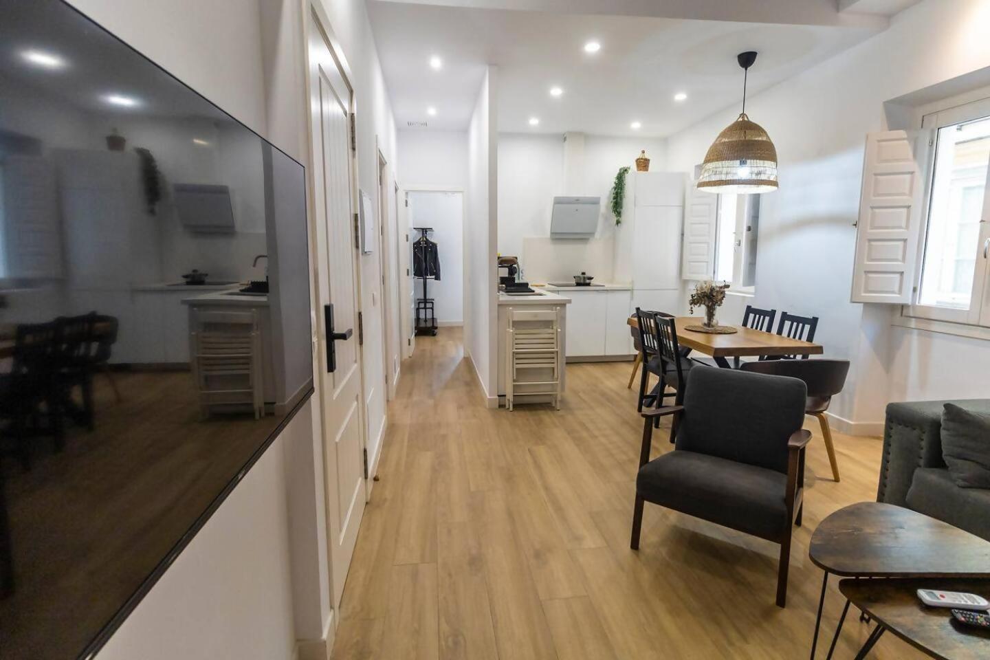 Apartamentos La Cruz Verde 카디스 외부 사진