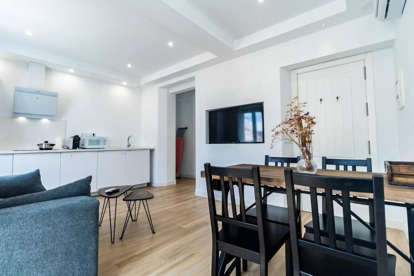 Apartamentos La Cruz Verde 카디스 객실 사진