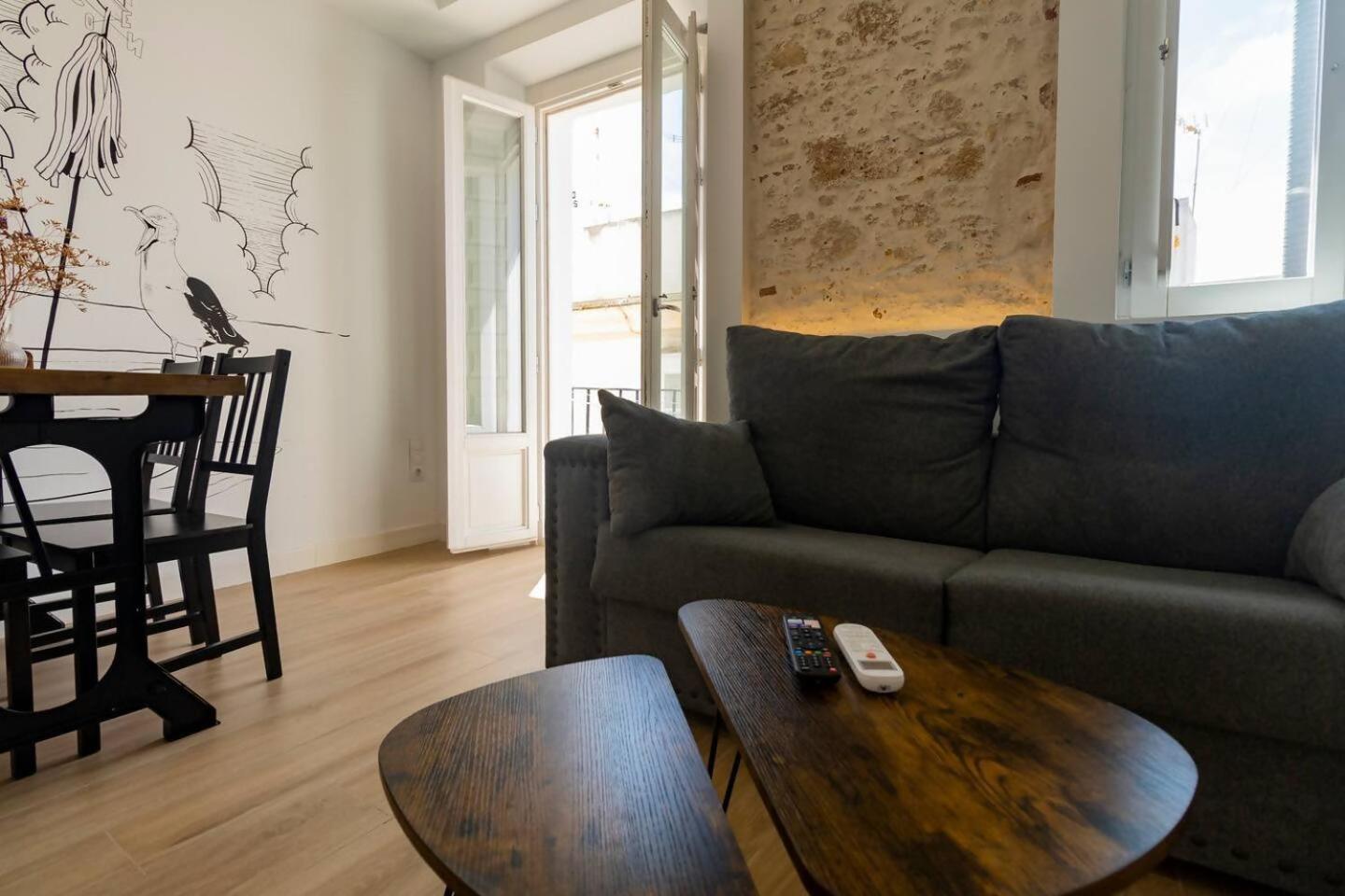 Apartamentos La Cruz Verde 카디스 객실 사진