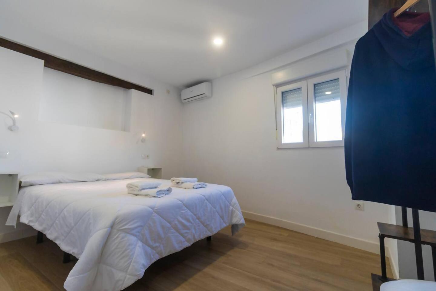 Apartamentos La Cruz Verde 카디스 객실 사진
