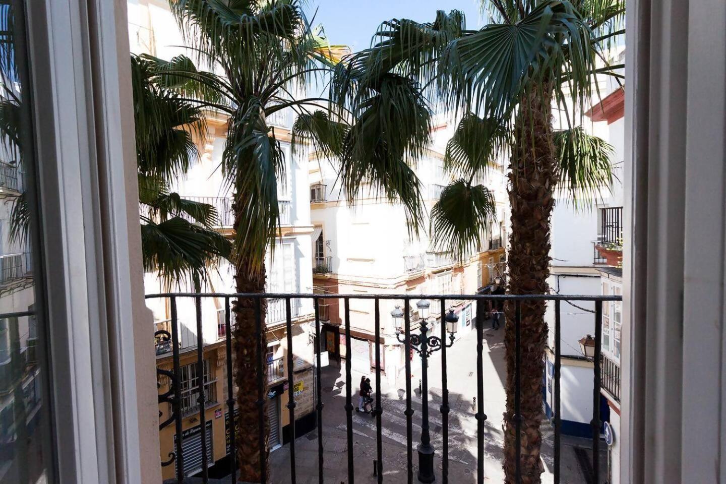 Apartamentos La Cruz Verde 카디스 객실 사진